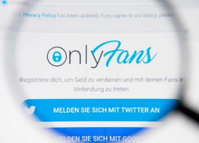 Site do OnlyFans sob a ótica de uma lupa