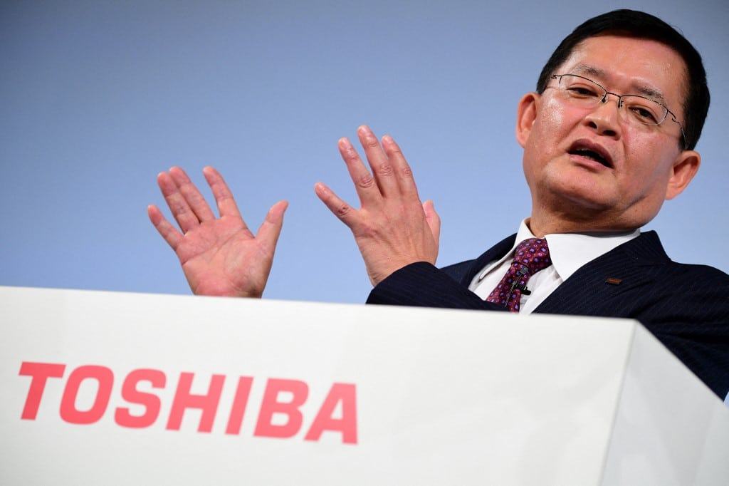 toshiba-ceo-resigns-as-buyout-offer-stirs-turmoil