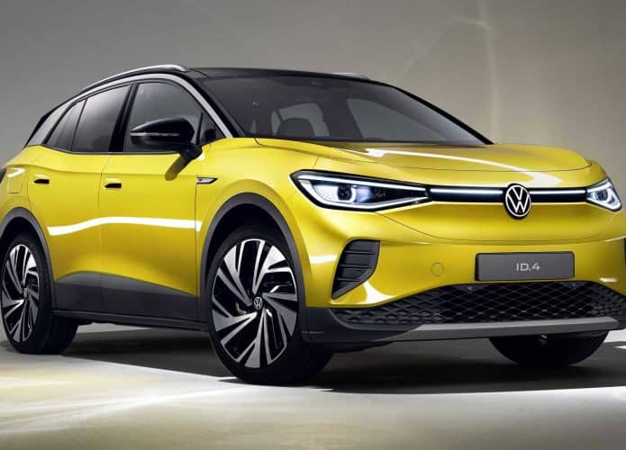 Com foco em carros elétricos, tipo o ID.4, a Volkswagen vai aumentar a produção de baterias. Imagem: Divulgação