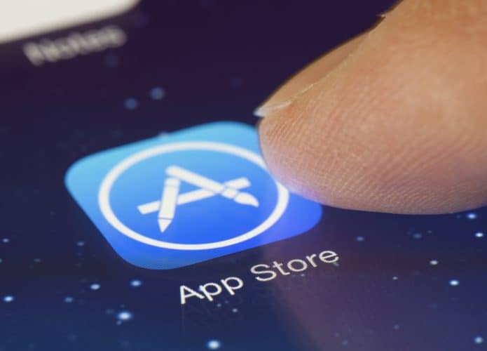 tela de celular com logo da App Store