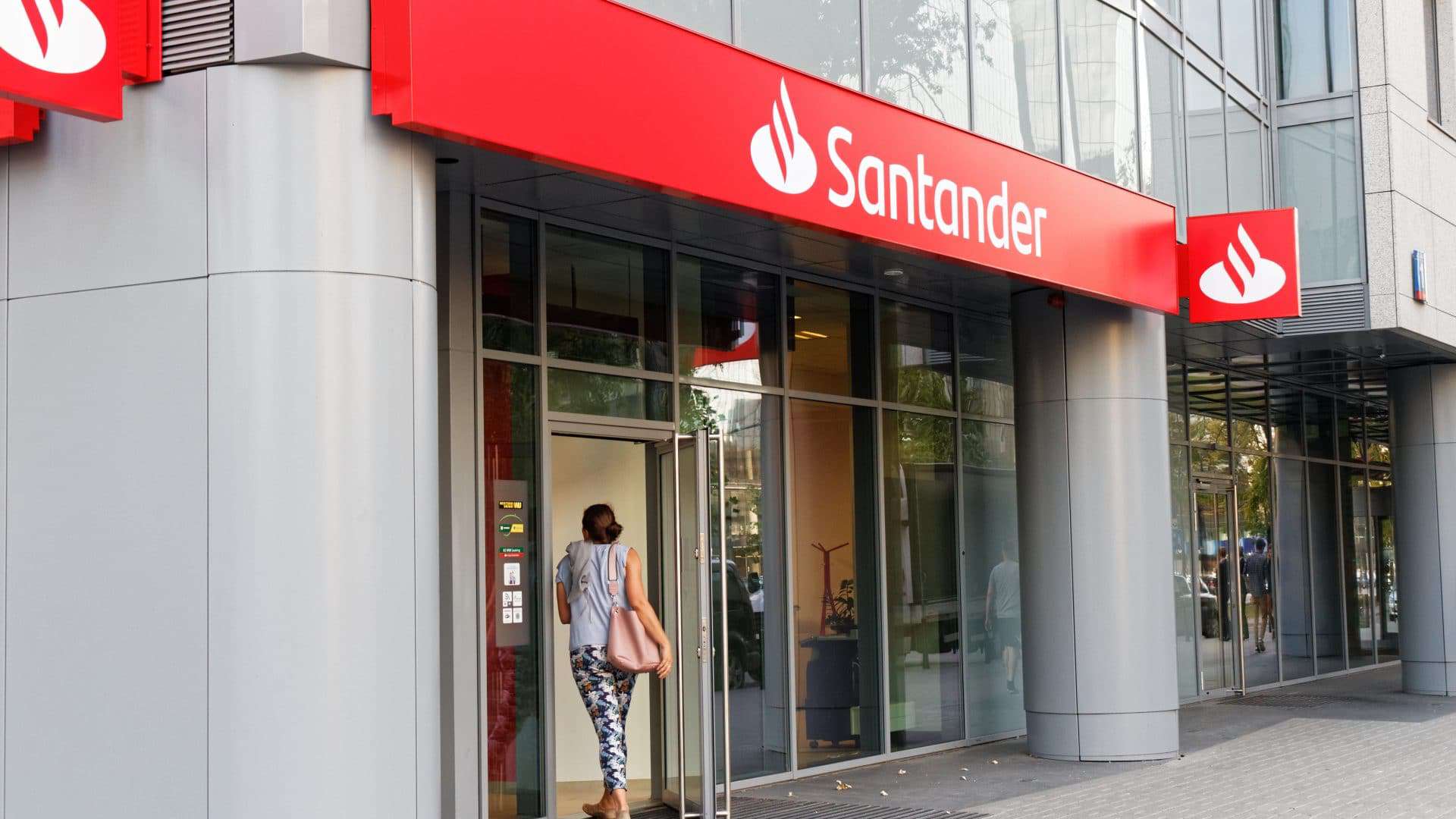 Banco-Santander-1920x1080