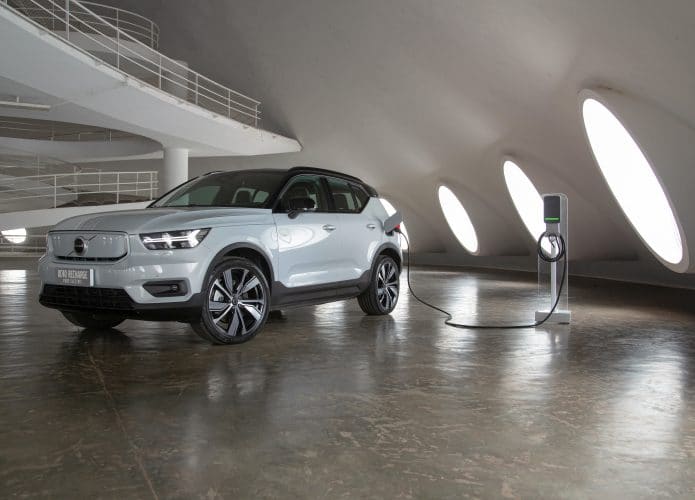 Carregadores-Eletricos-Volvo-695x500