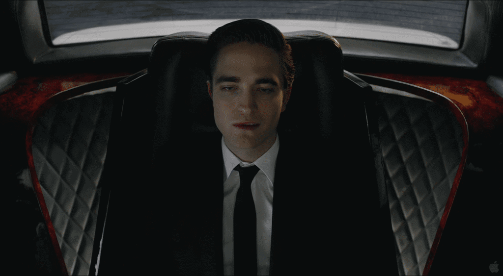 Robert Pattinson em 'Cosmopolis' (2012). Imagem: Entertainment One/Reprodução