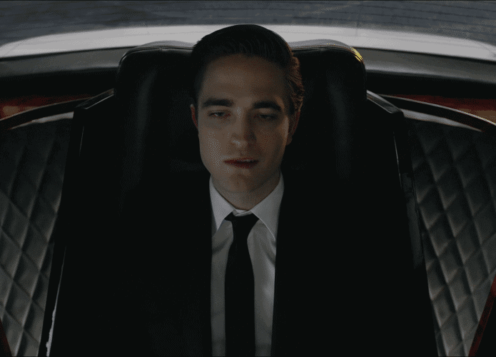 Robert Pattinson em 'Cosmopolis' (2012). Imagem: Entertainment One/Reprodução