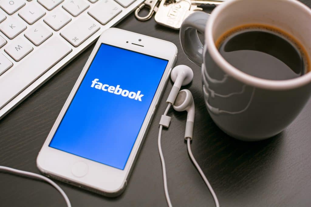 Facebook planeja transmitir jogos na rede social. Imagem: Shutterstock