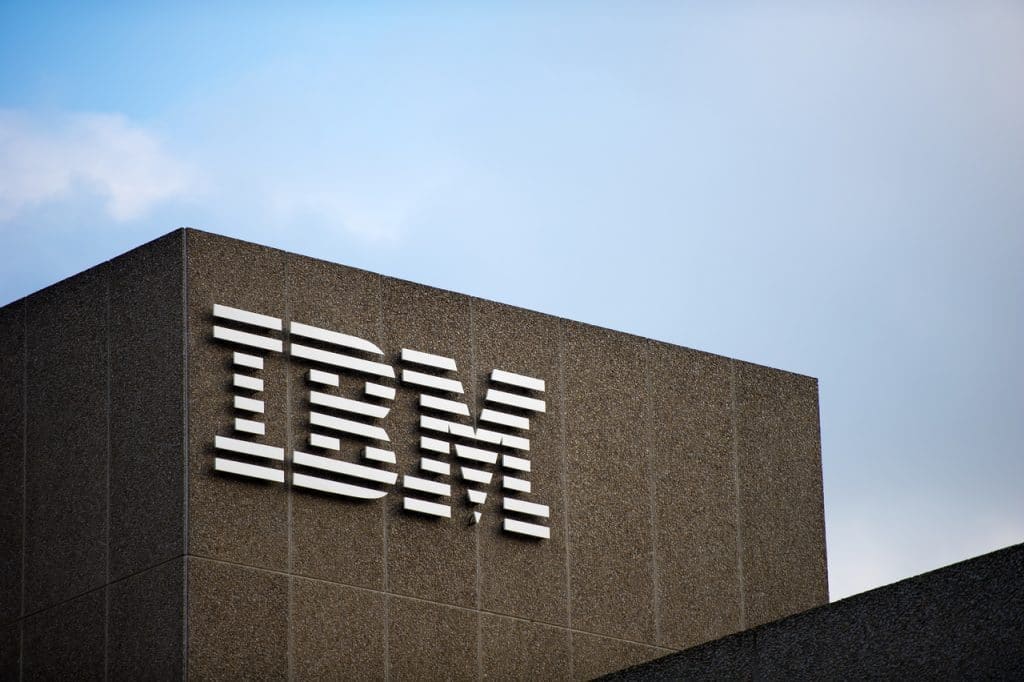 Fachada da empresa IBM Fachada da empresa IBM