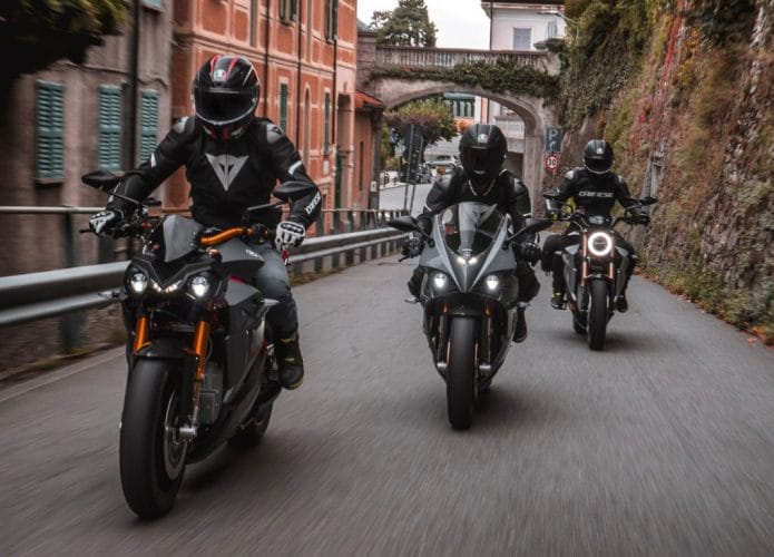 Marca-italiana-diz-que-esta-perto-de-ter-moto-eletrica-com-carregamento-ultrarrapido-3-695x500