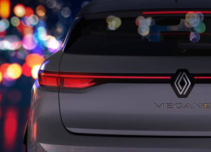 Renault Megane elétrico tem detalhes revelados em fotos oficiais. Imagem: Renault/Divulgação