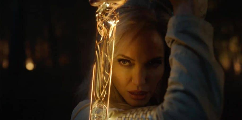 Angelina Jolie em 'Os Eternos'. Imagem: Marvel Studios/Divulgação