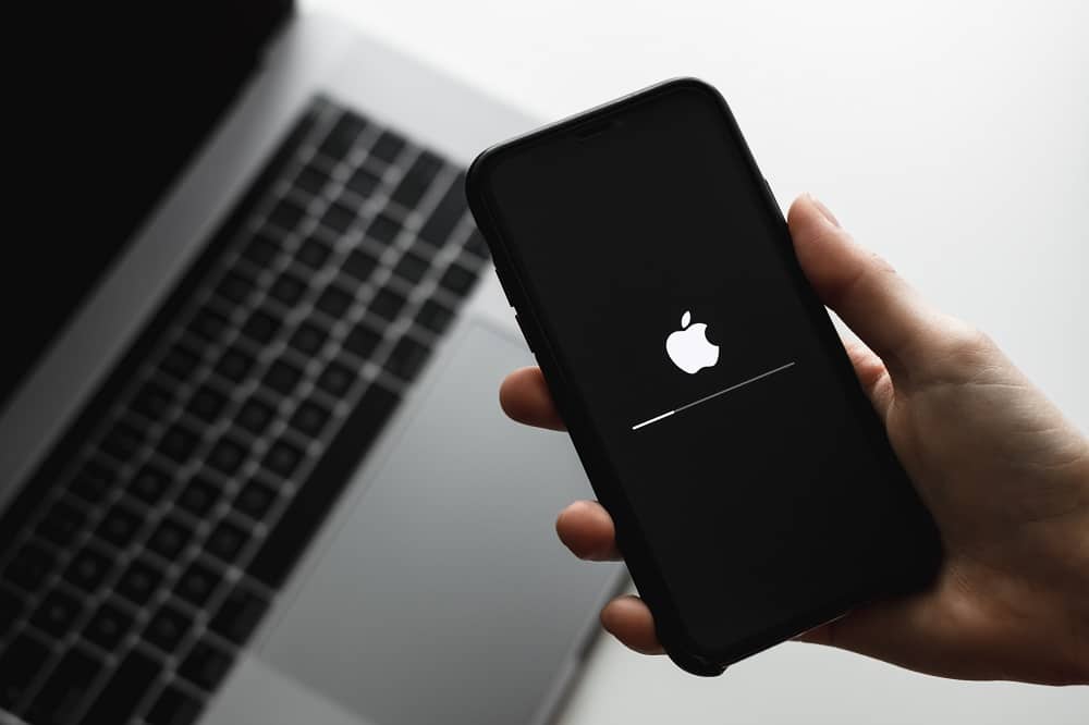 update iPhone. Imagem: Shutterstock