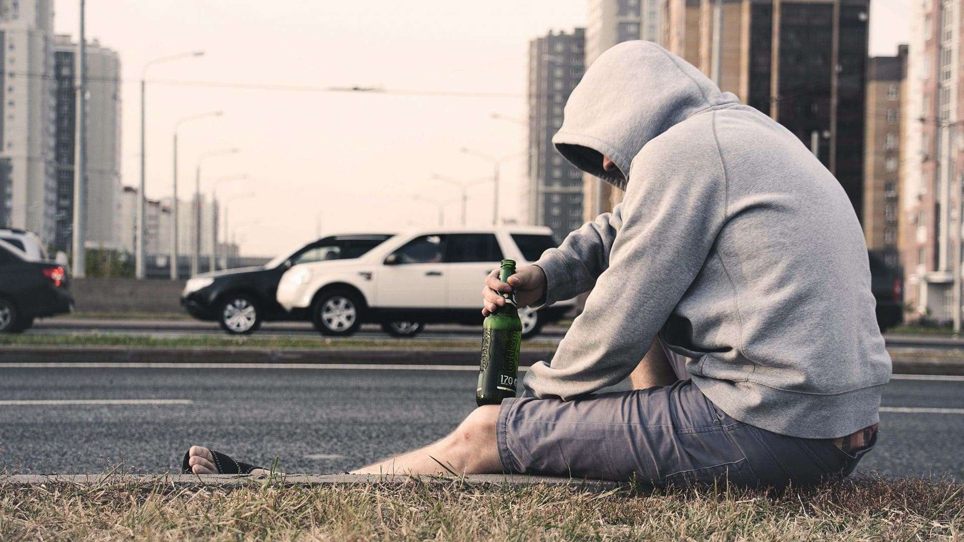 Consumo excessivo de álcool pode causar disfunção erétil, diz USP