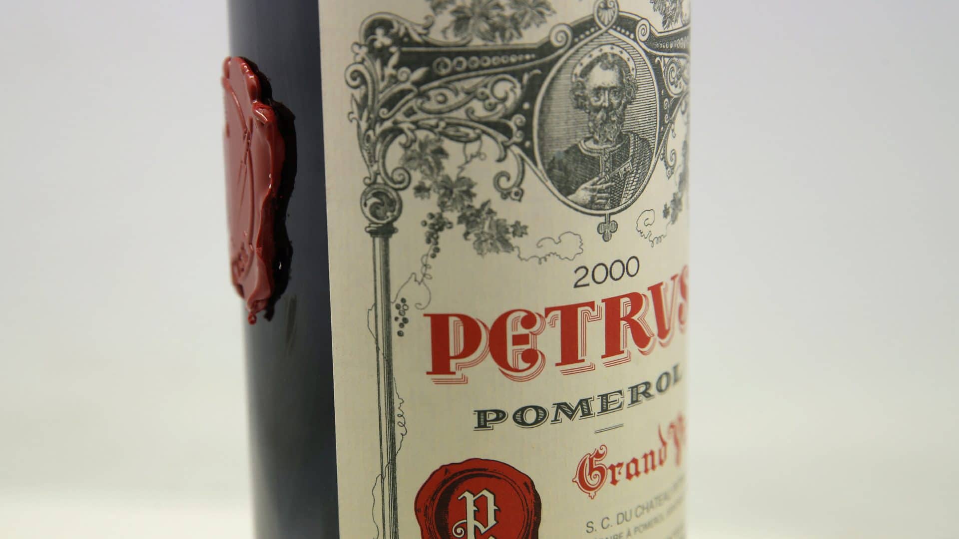 Pétrus 2000, vinho francês que foi ao espaço e voltou à Terra