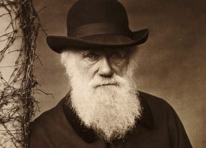 Charles-Darwin-695x500