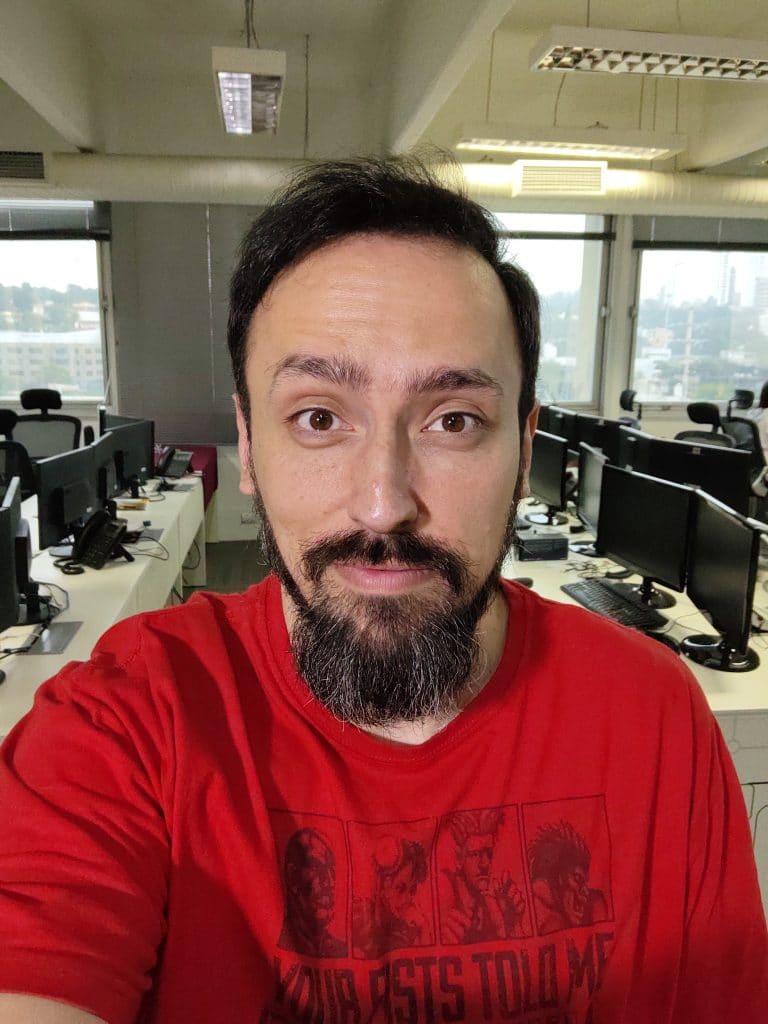 Câmera de selfies do Moto G60 consegue produzir imagens bastante detalhadas