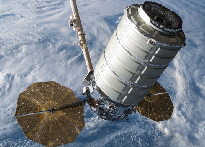 ISS-55_Cygnus_OA-9E_approaching_the_ISS_6_cropped-695x500