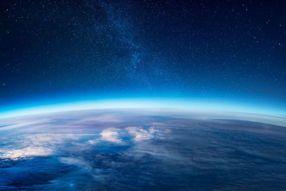 Terra. Imagem: shutterstock/Alican-Akcol