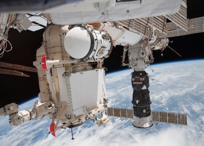 STS-132_ISS-23_Rassvet_Pirs_and_Progress_M-05M-695x500