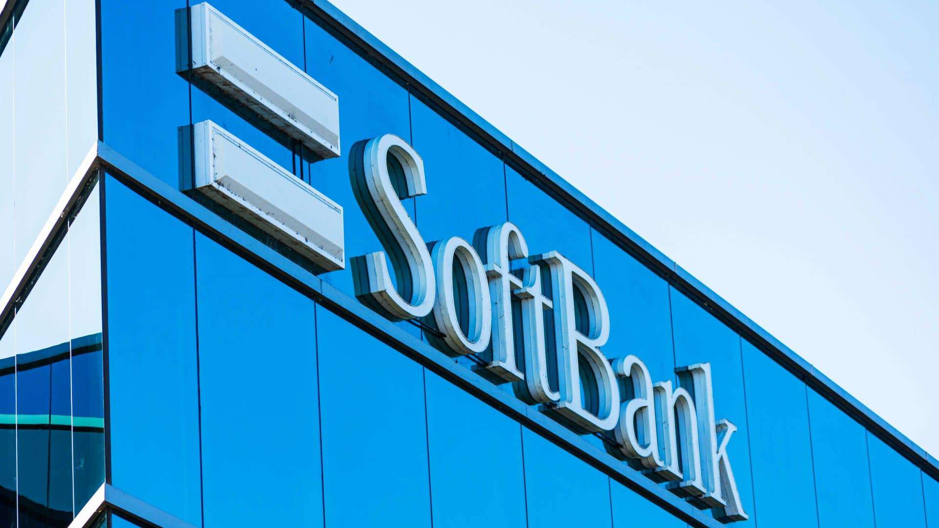 Fachada da empresa SoftBank