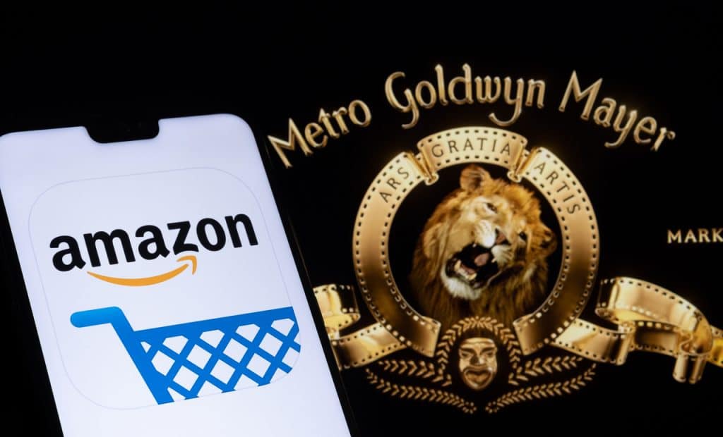 Ilustração da compra do estúdio MGM pela Amazon para fortalecer os serviços de streaming da gigante de e-commerce