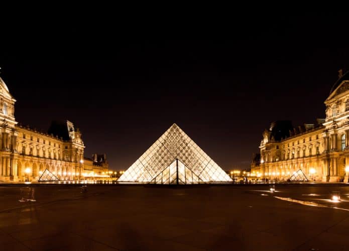 Louvre em Paris, na França