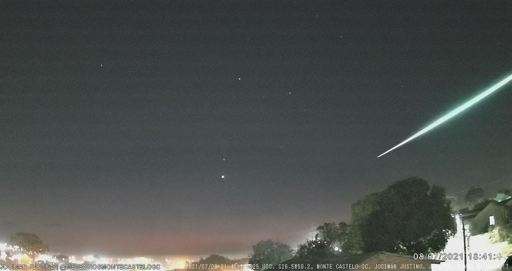 Meteoro registrado pela estação JJS5 em Monte Castelo, SC