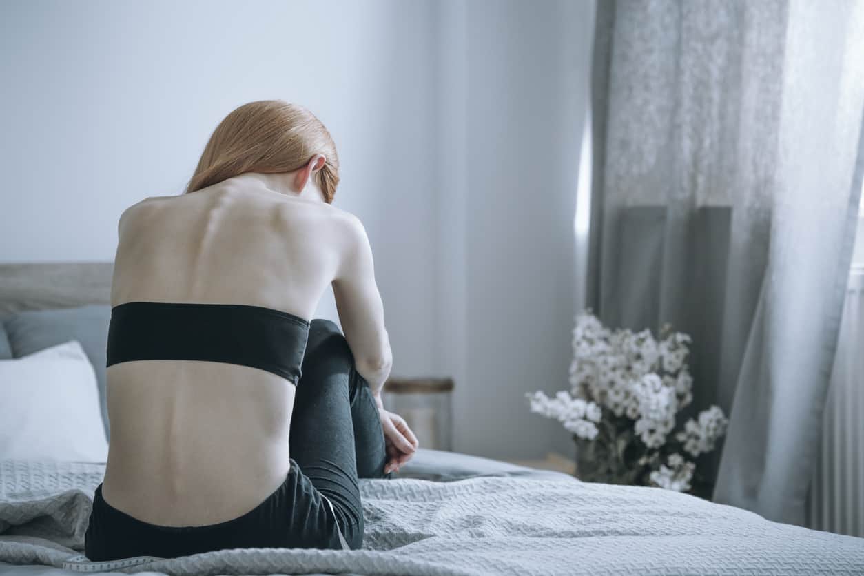 Predadores sexuais usam "treinamento" de anorexia para atrair adolescentes