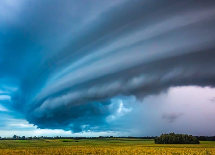 nuvem-prateleira-shelf-cloud-695x500