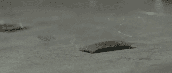 Engenheiros construíram um robô inspirado em baratas que não pode ser esmagado