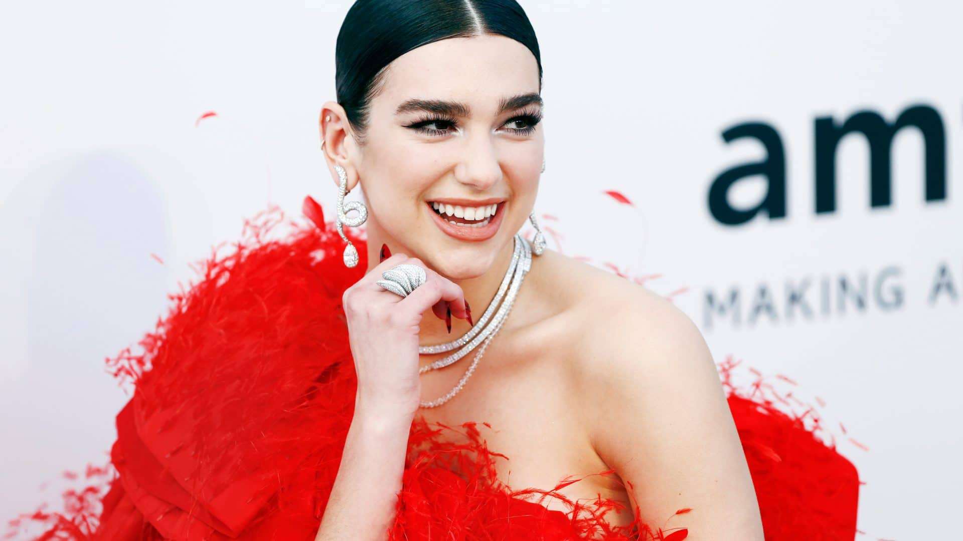 'Argylle': Dua Lipa vai estrear na atuação em thriller com Henry Cavill. Imagem: Andrea Raffin / Shutterstock.com