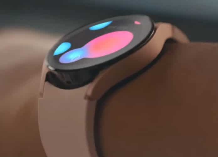 Imagem mostra o Galaxy Watch 4, novo smartwatch da Samsung