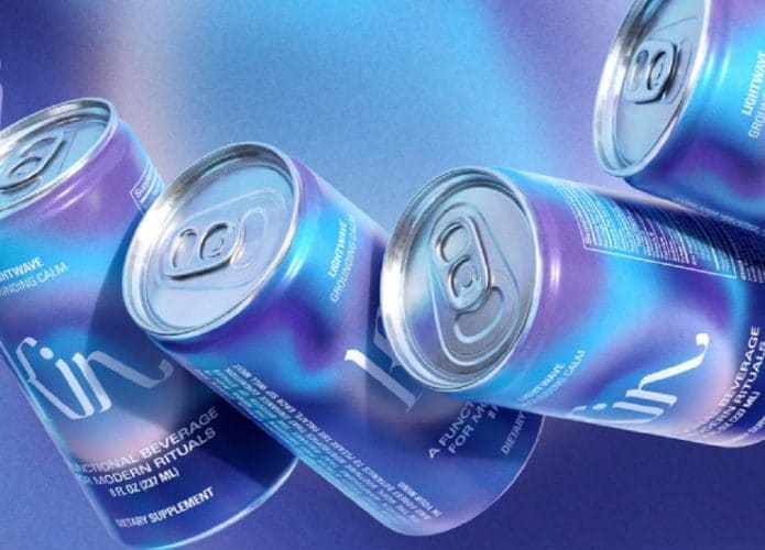 Latas do Lightwave, da Kin Euphorics