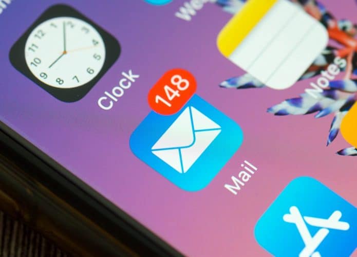 App Mail com notificações de mensagens