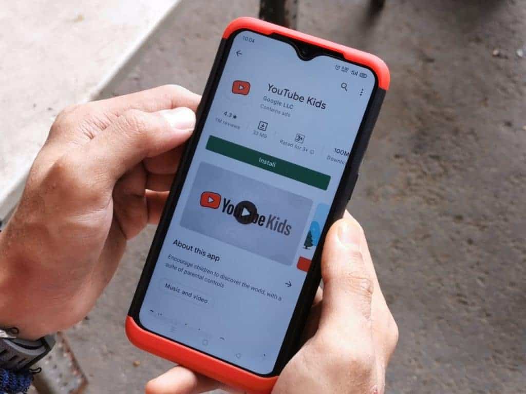 Aplicativo do YouTube Kids em celular Android