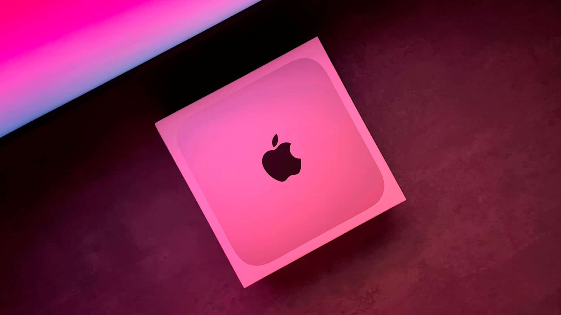 Apple planeja lançar Mac Mini Pro com chip M1 em breve. Imagem: Jack Skeens/Shutterstock