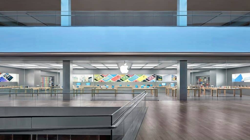 Fachada da Apple Store no Village Mall