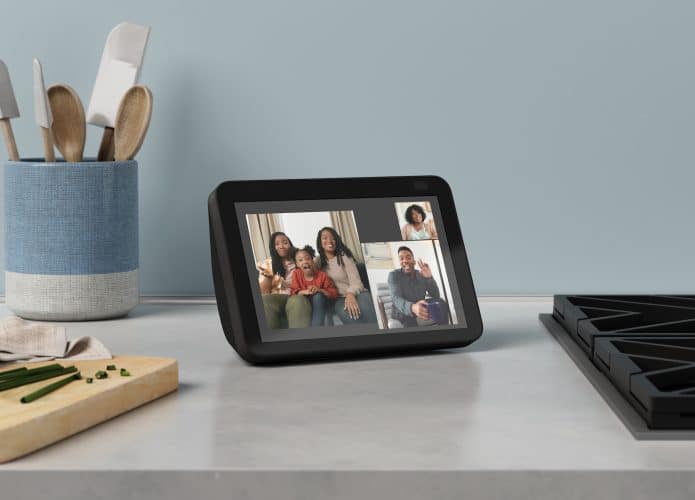 Novo Echo Show 8 preto (Imagem: divulgação/Amazon)