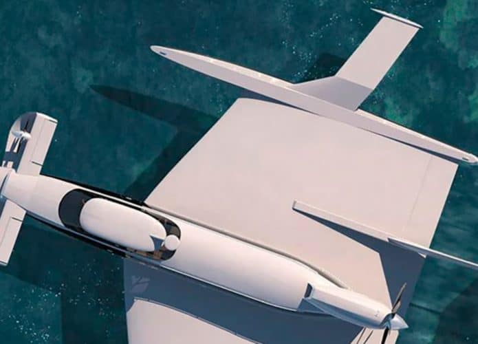 Barco-avião no mar