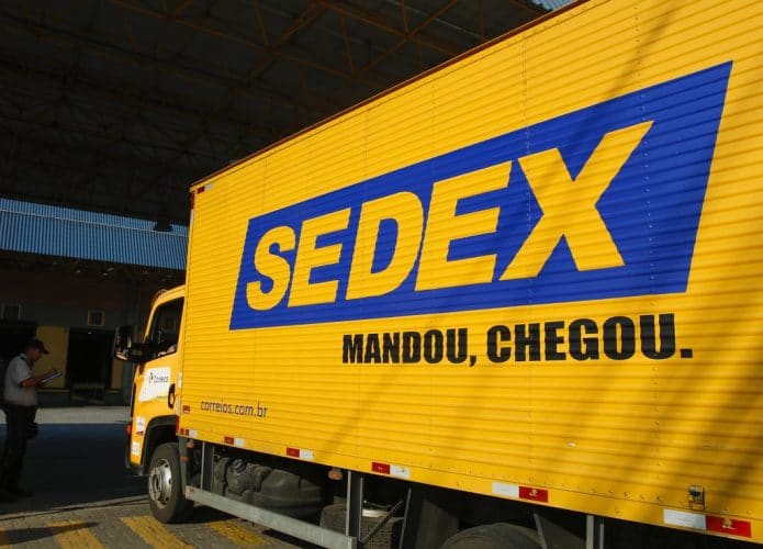 caminhão do sedex