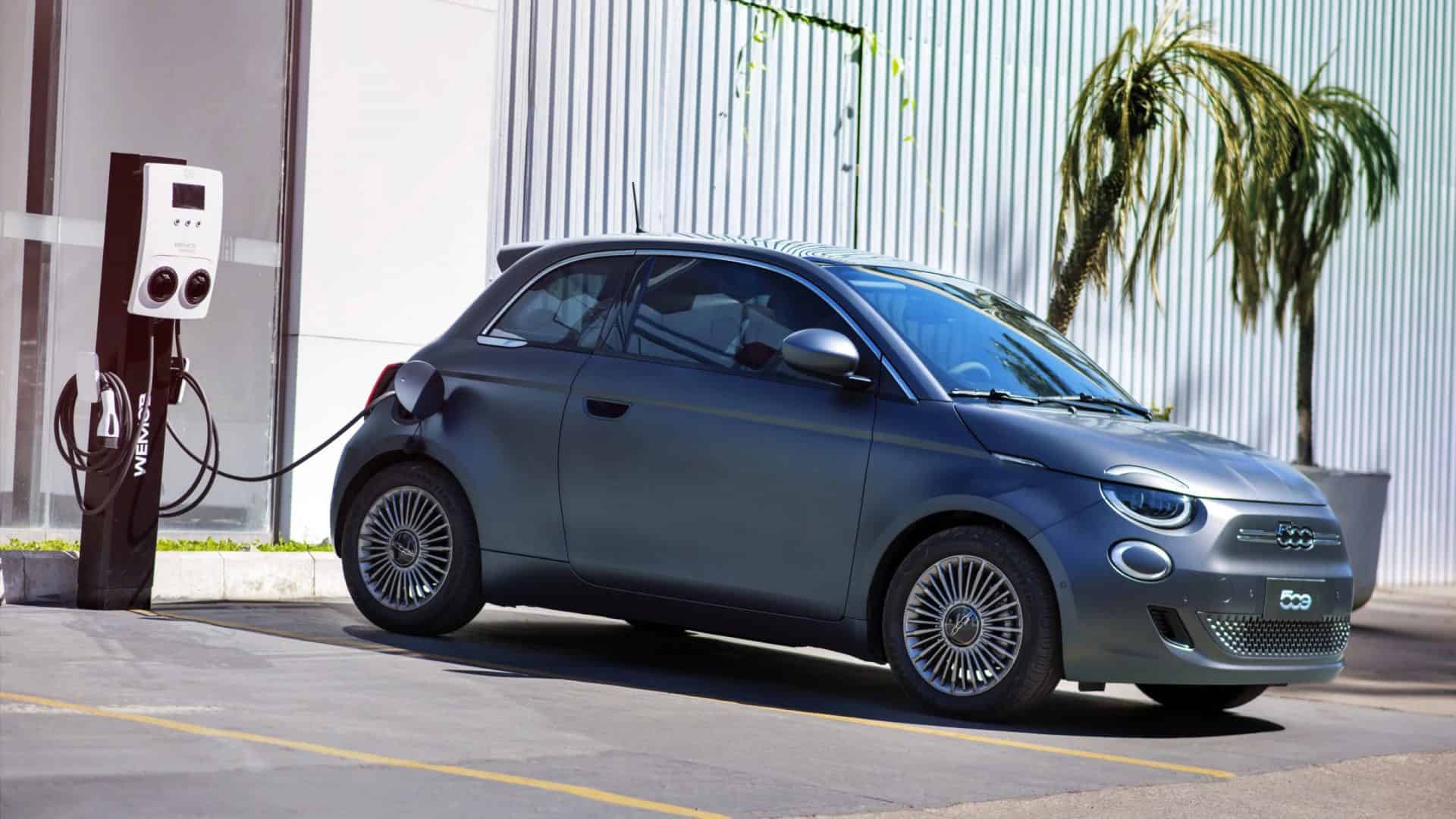 Fiat 500e elétrico é lançado no Brasil. Imagem: Fiat/Divulgação
