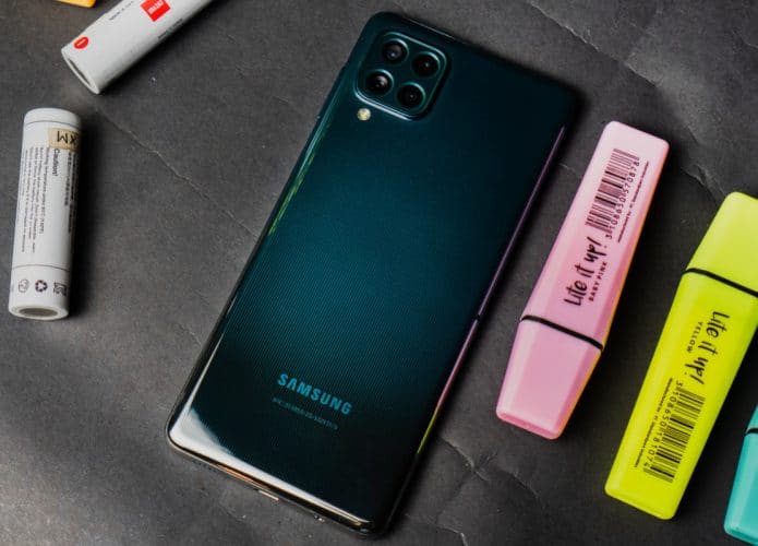 Galaxy M62