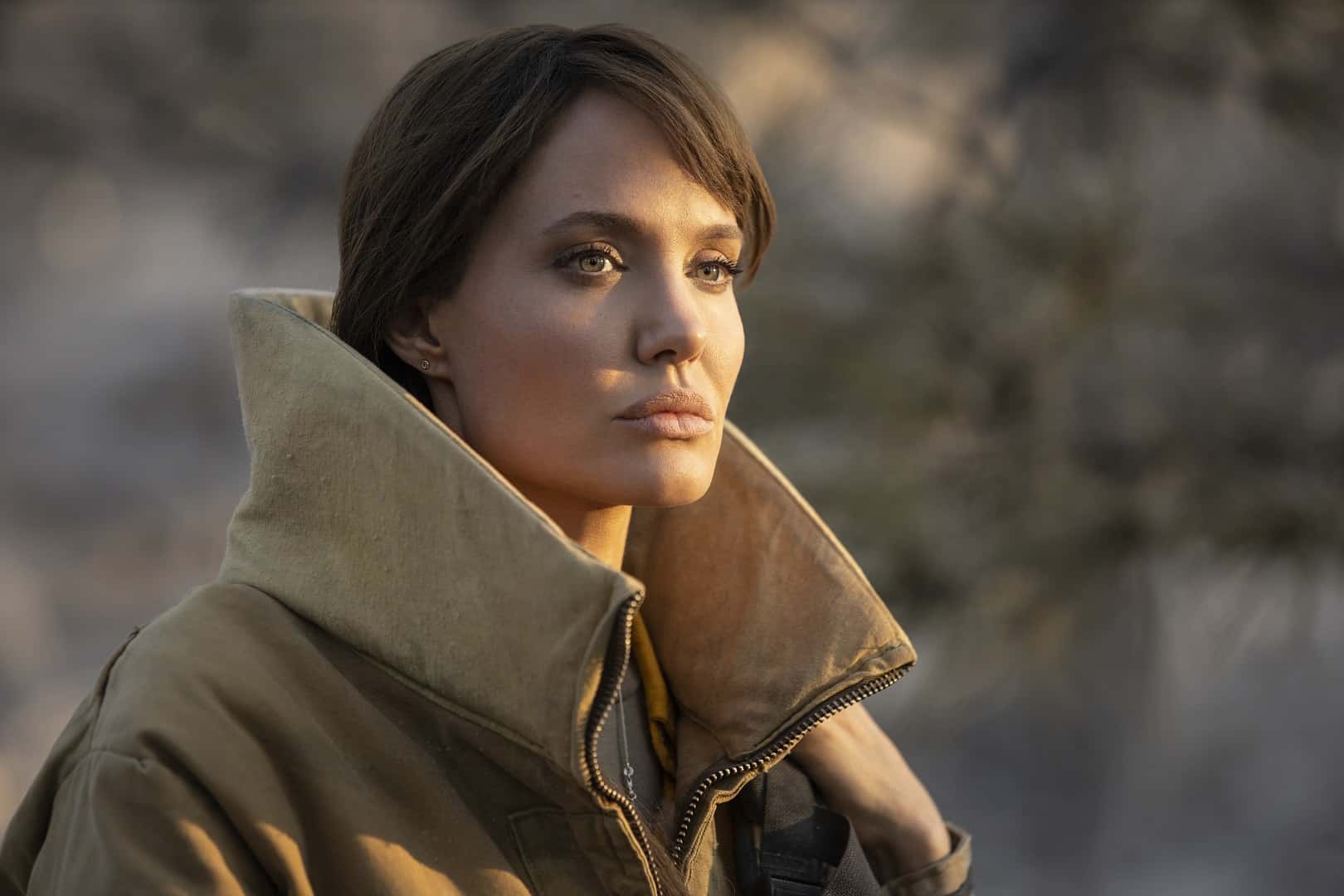 A New Line Cinema traz o suspense Aqueles Que Me Desejam a Morte, estrelado por Angelina Jolie e dirigido por Taylor Sheridan.