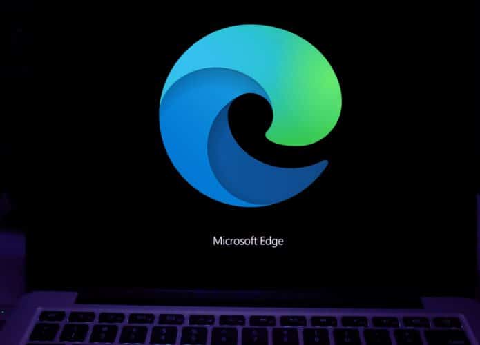 Tela de um computador exibindo o logotipo do navegador Microsoft Edge