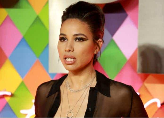 Jurnee Smollett, a Canário Negro