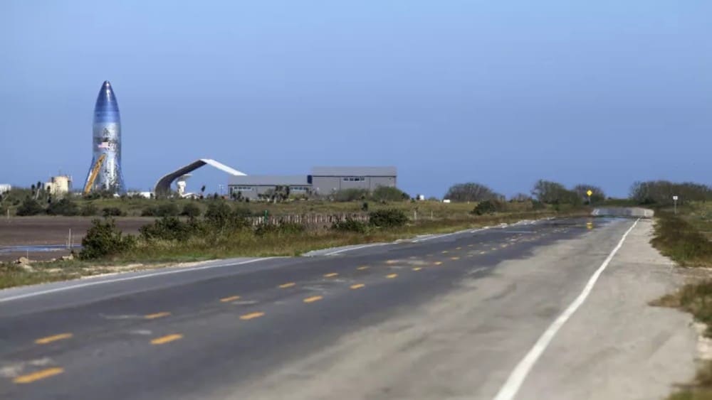 Imagem mostra a rodovia Texas Highway 4, sob a qual a SpaceX estuda construir um túnel subterrâneo