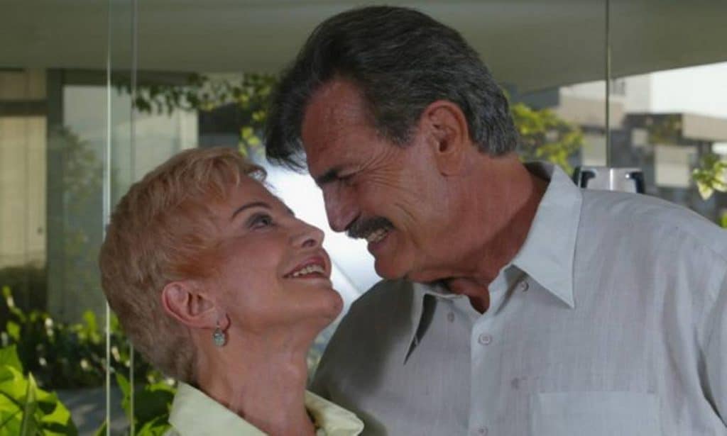 O casal Glória Menezes e Tarcísio Meira. Imagem: Carlos Ivan/Divulgação/TV Globo