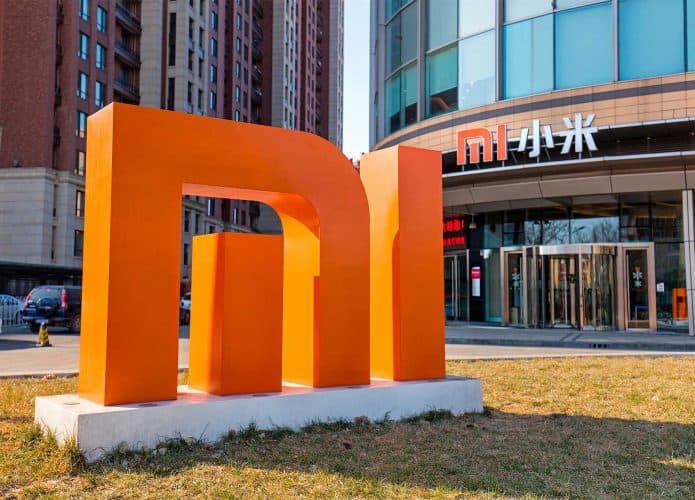 Xiaomi anuncia aposentadoria da marca Mi. Imagem: testing/shuterstock