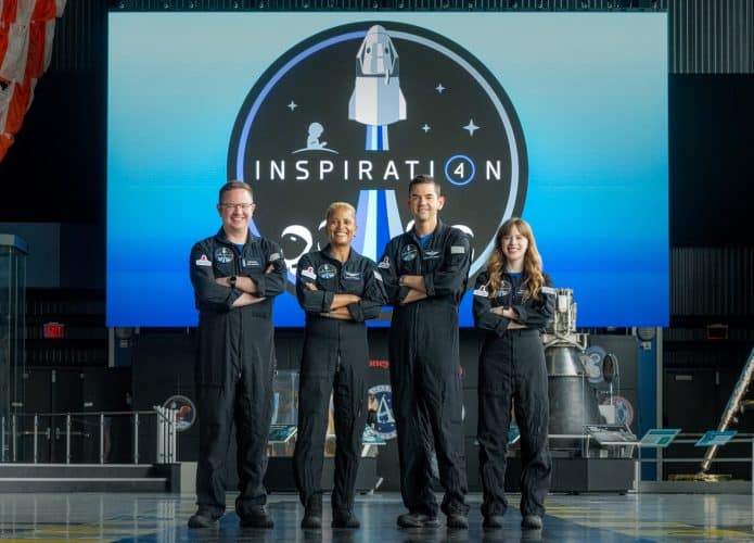 Countdown_Inspiration4_Mission_To_Space_DSC_2963-695x500