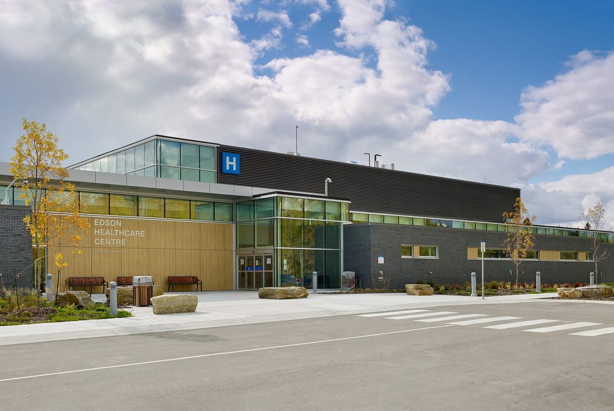 Fachada do Edson Healthcare Centre