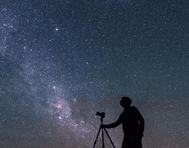Egon, através do Projeto Caminho das Estrelas, registra o céu noturno em locais escuros do Rio Grande do Sul