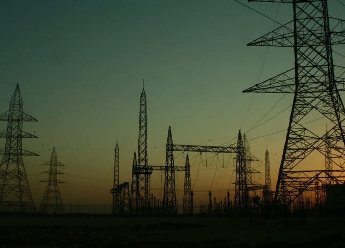 Torres de geração de energia elétrica